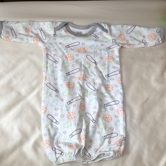 Luvable Friends Longsleeve Sleepgowns - 0-6 months - Picture 4 of 4